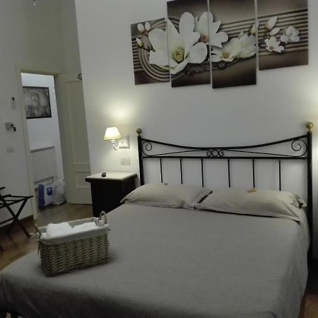 Bed and Breakfast Napoli Pietrasanta Lt Экстерьер фото