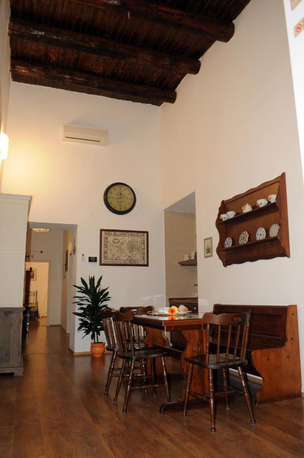 Bed and Breakfast Napoli Pietrasanta Lt Экстерьер фото