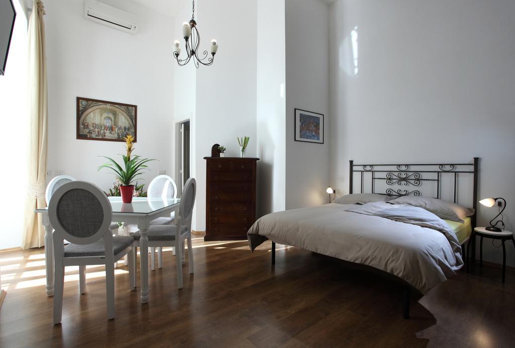 Bed and Breakfast Napoli Pietrasanta Lt Экстерьер фото