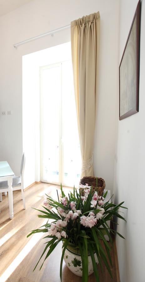 Bed and Breakfast Napoli Pietrasanta Lt Экстерьер фото